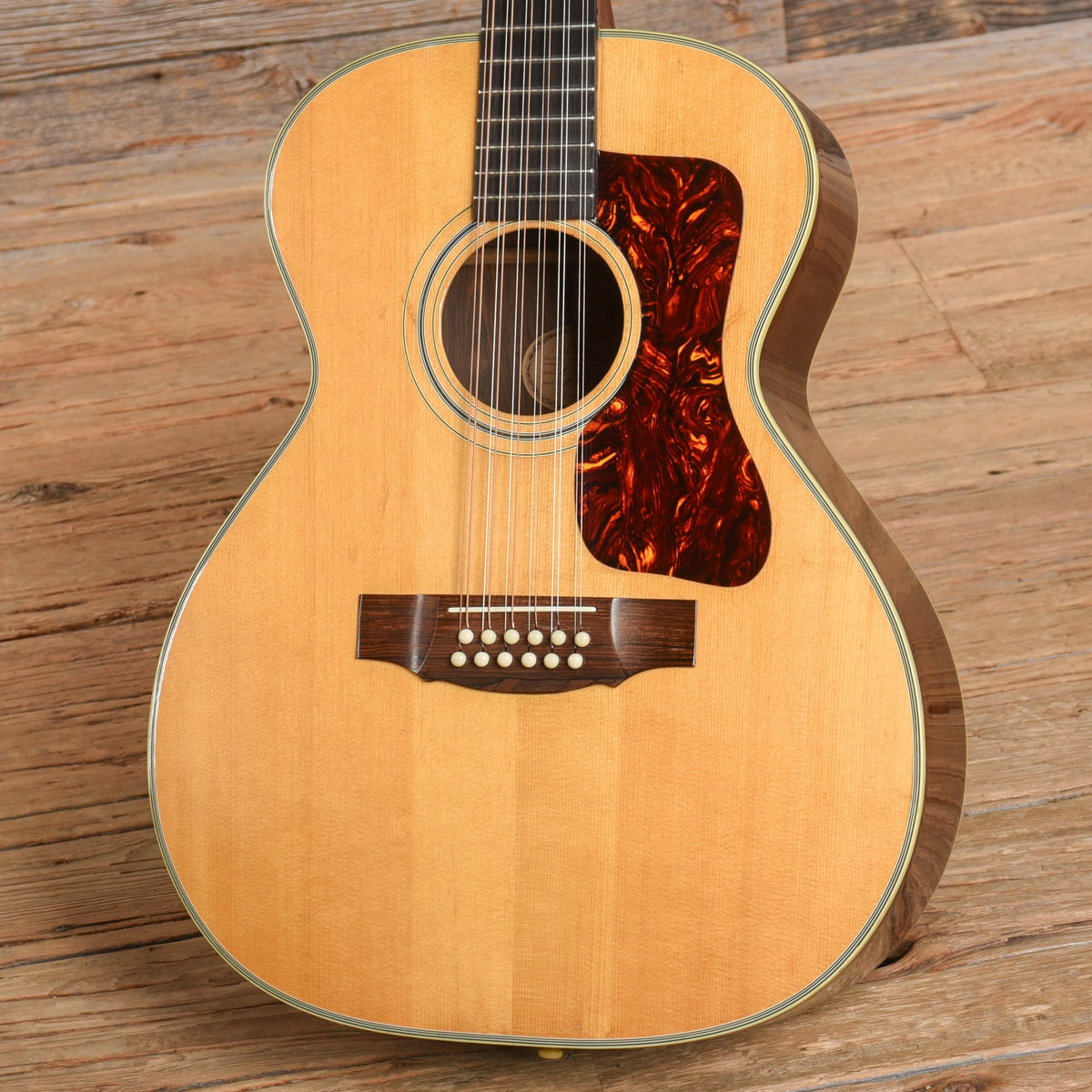 Guild F312 NT Natural 1969 - View 2 | MusicMarket