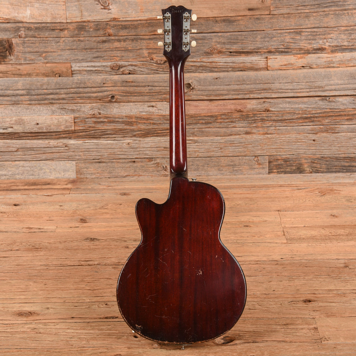 Guild M-65 3/4 Sunburst 1965 - View 5 | MusicMarket
