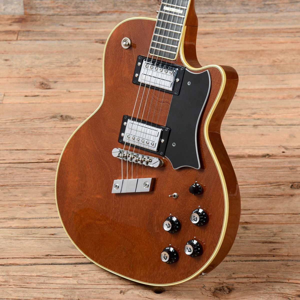 Guild M-75 Natural 1977 - View 2 | MusicMarket