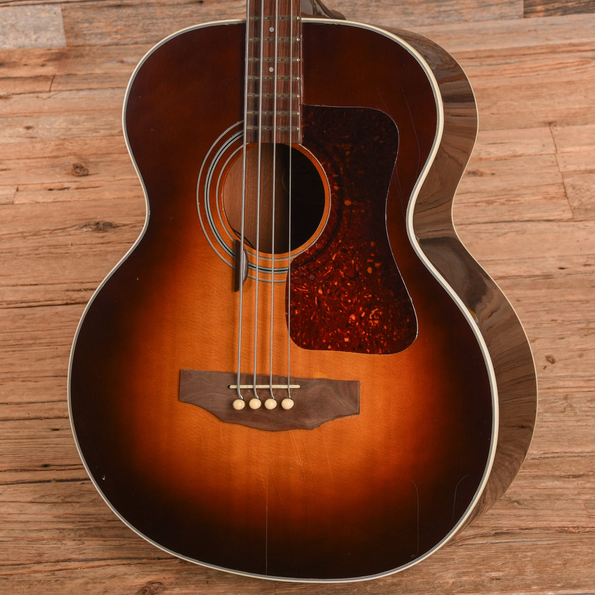 Guild B30-E AB Sunburst - Zac Brown - View 2 | MusicMarket