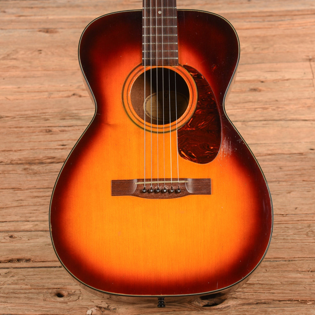 Guild F-20 1967 - John Oates - MusicMarket