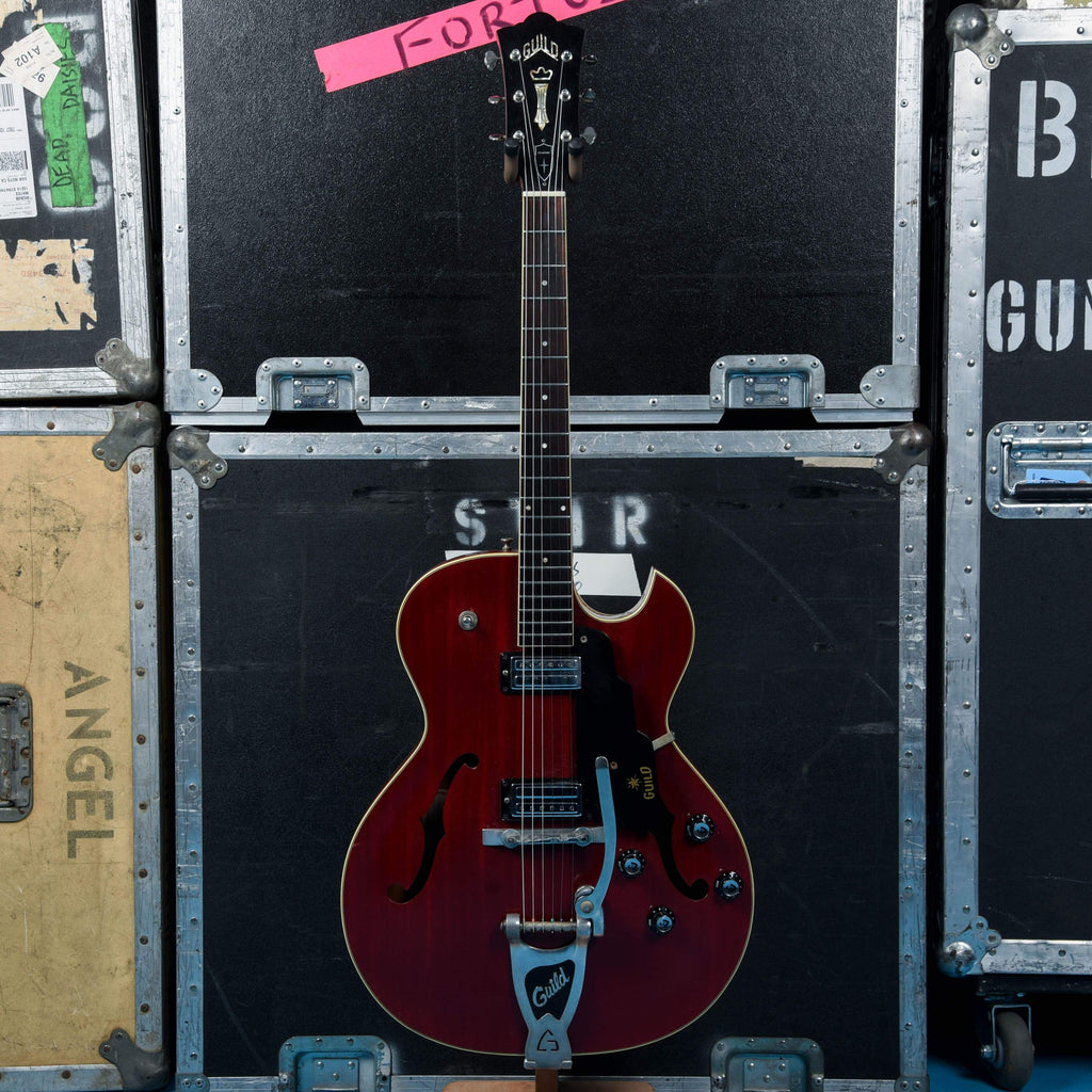 Guild Starfire Cherry 1965 - MusicMarket