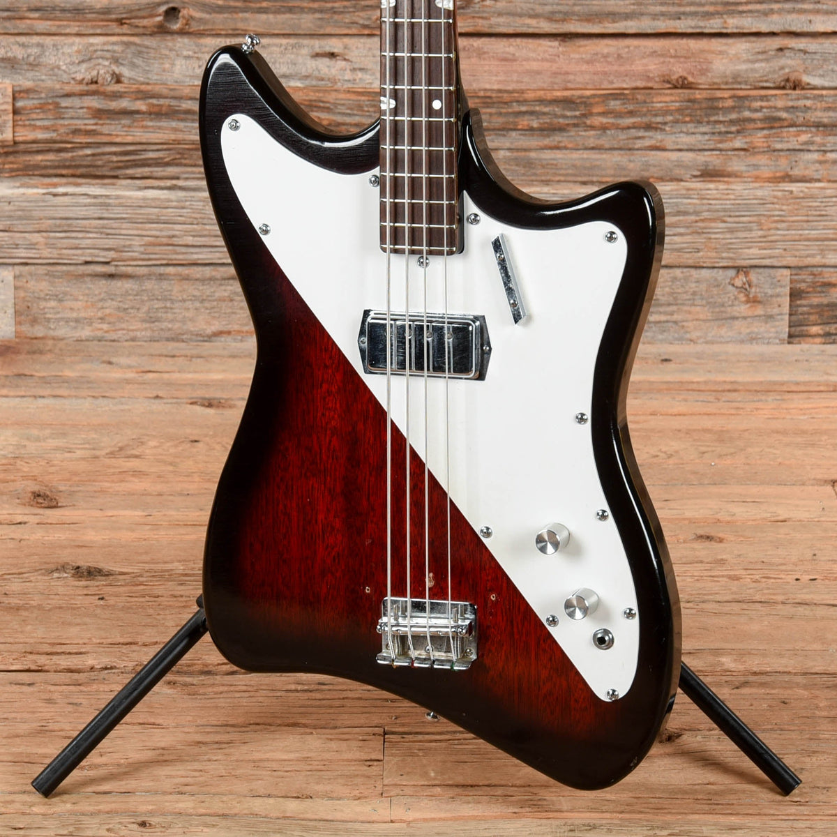 Guyatone EB-8 Red Burst 1960s - View 2 | MusicMarket