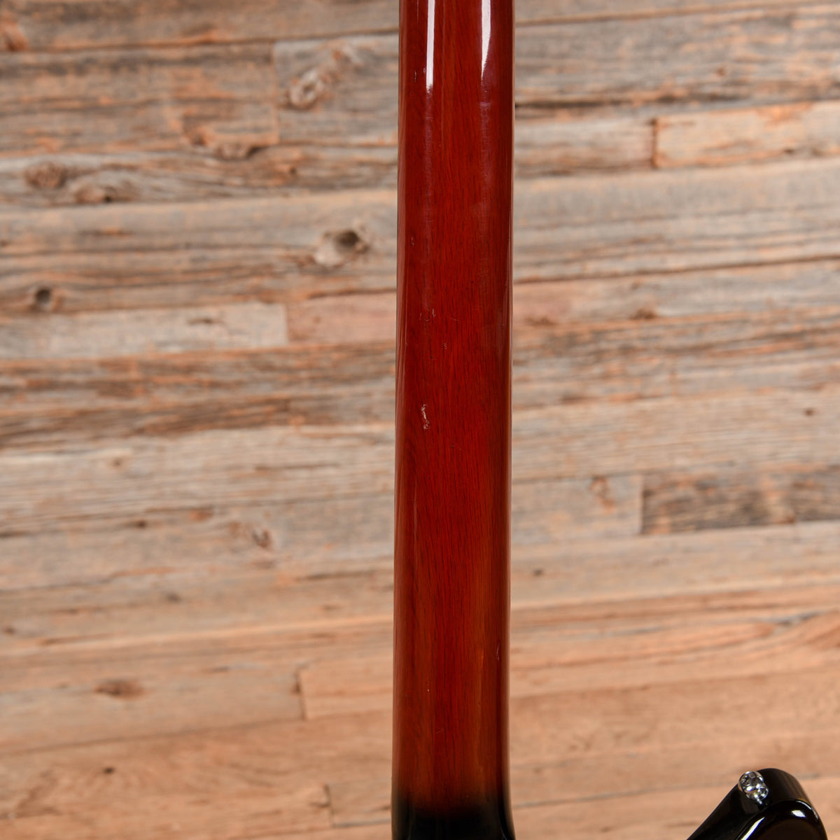 Guyatone EB-8 Red Burst 1960s - View 11 | MusicMarket