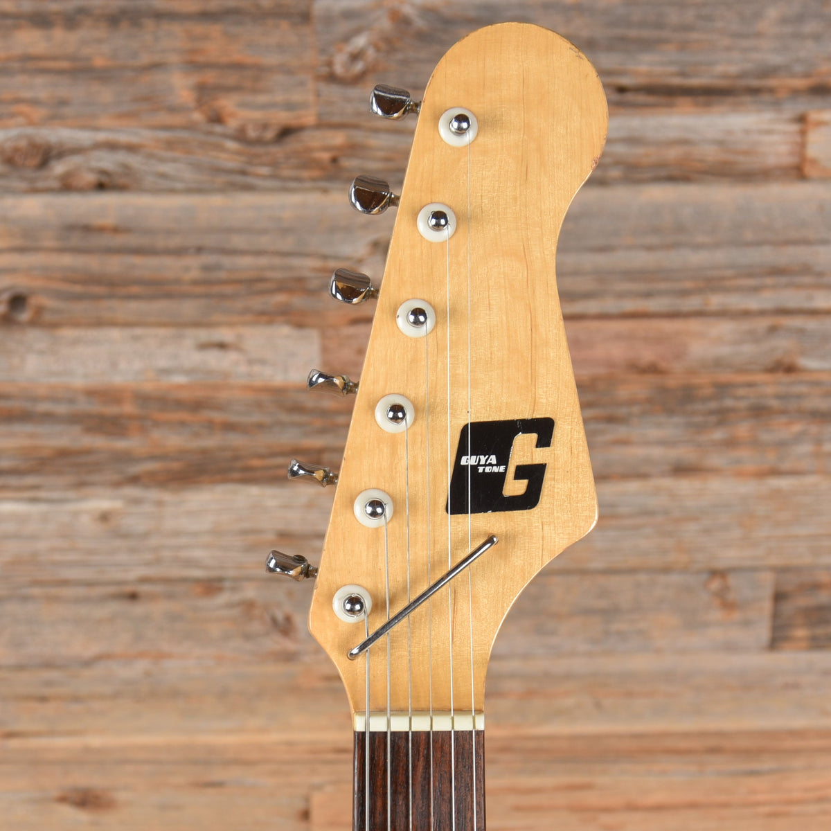 Guyatone L6-130T Red 1960s - View 6 | MusicMarket