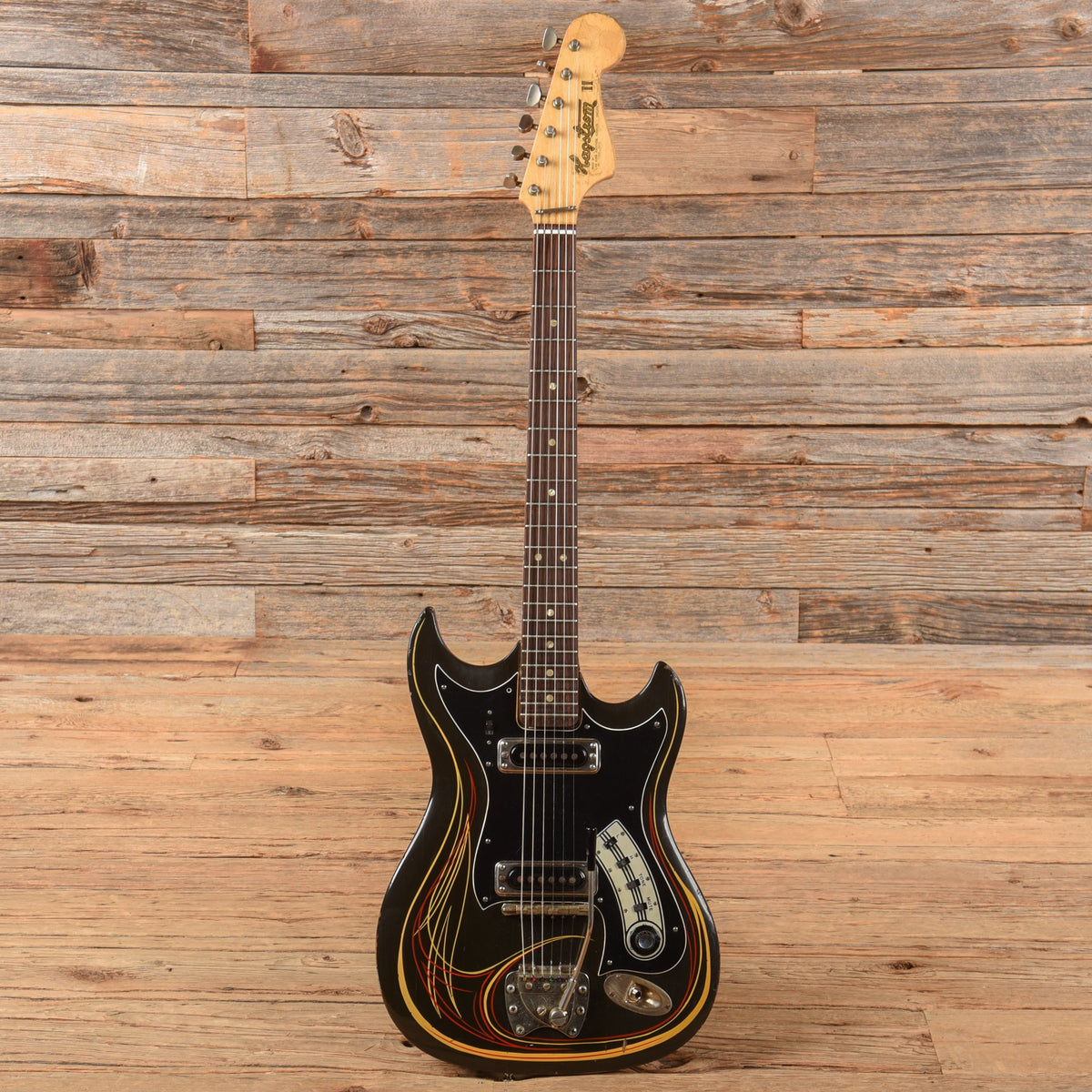 Hagstrom II Black 1960s - View 4 | MusicMarket