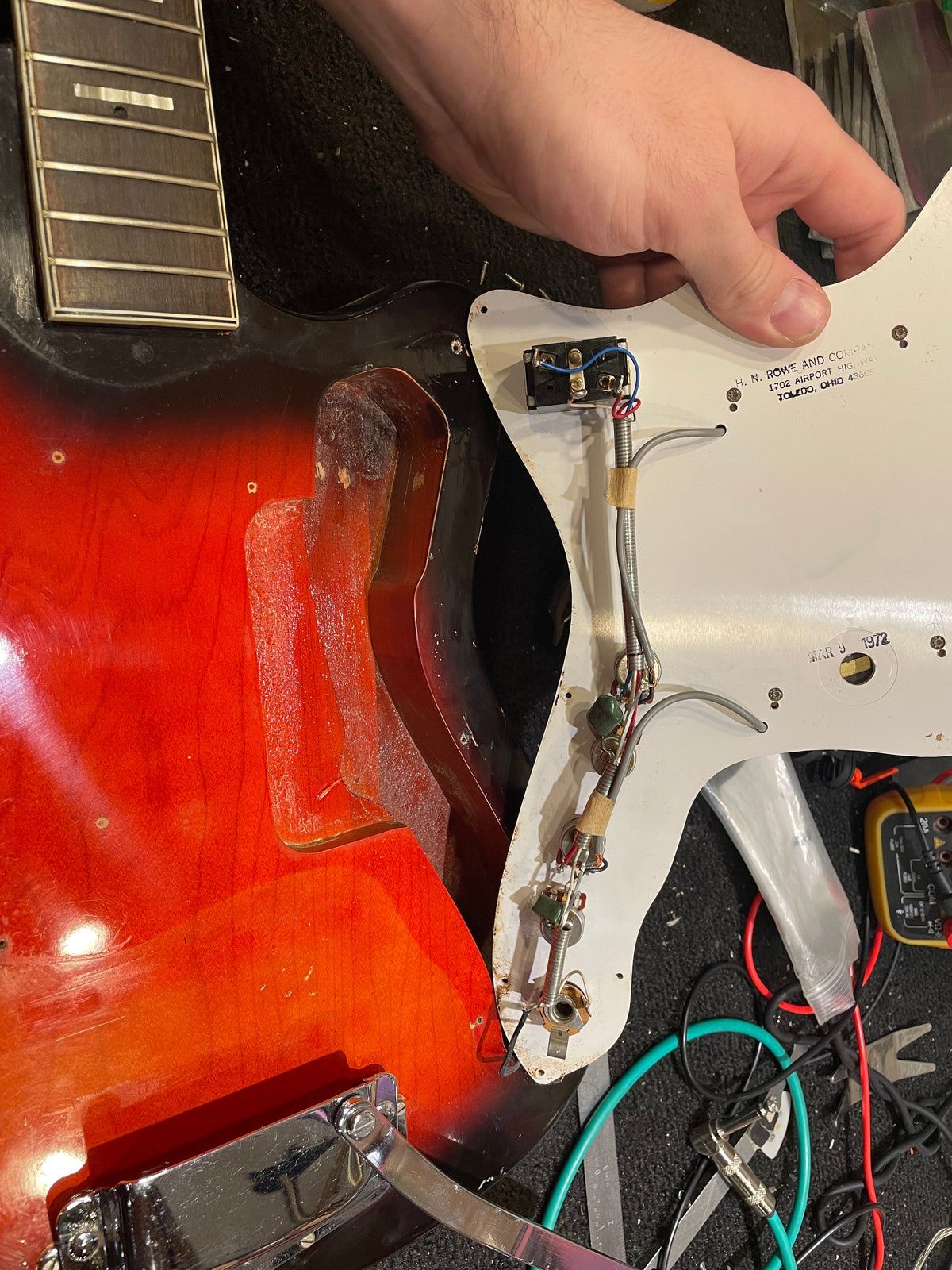 Harmony H15 Bobkat 1972 - View 14 | MusicMarket