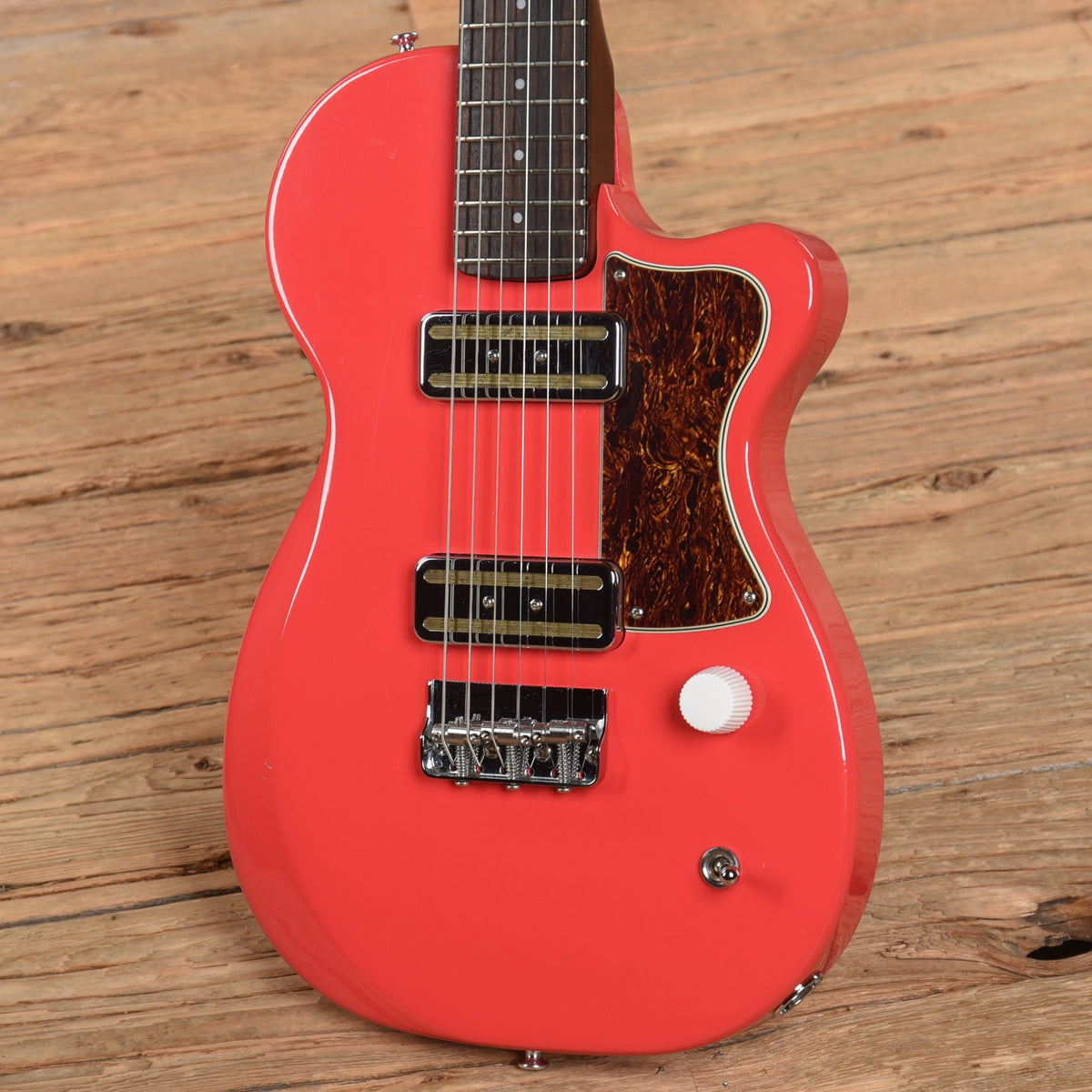 Harmony Juno Fiesta Red 2023 - View 2 | MusicMarket