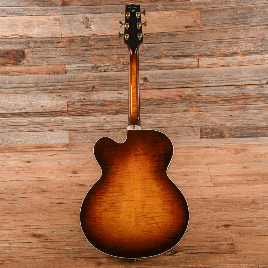 Heritage Eagle Classic Sunburst 2015 - View 5 | MusicMarket