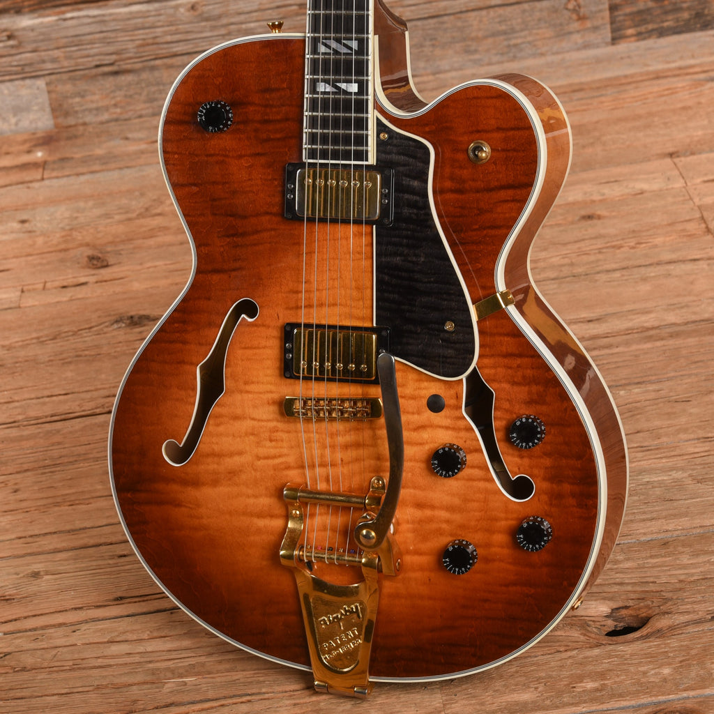 Heritage H-550 Sunburst - View 2 | MusicMarket