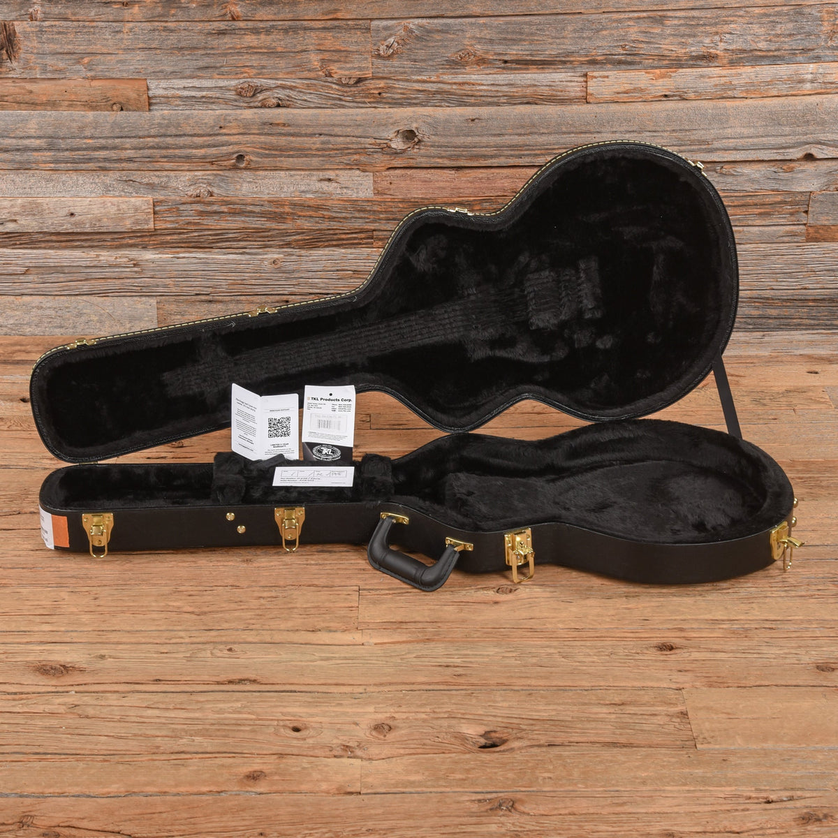 Heritage H-535 Ebony 2024 - View 9 | MusicMarket