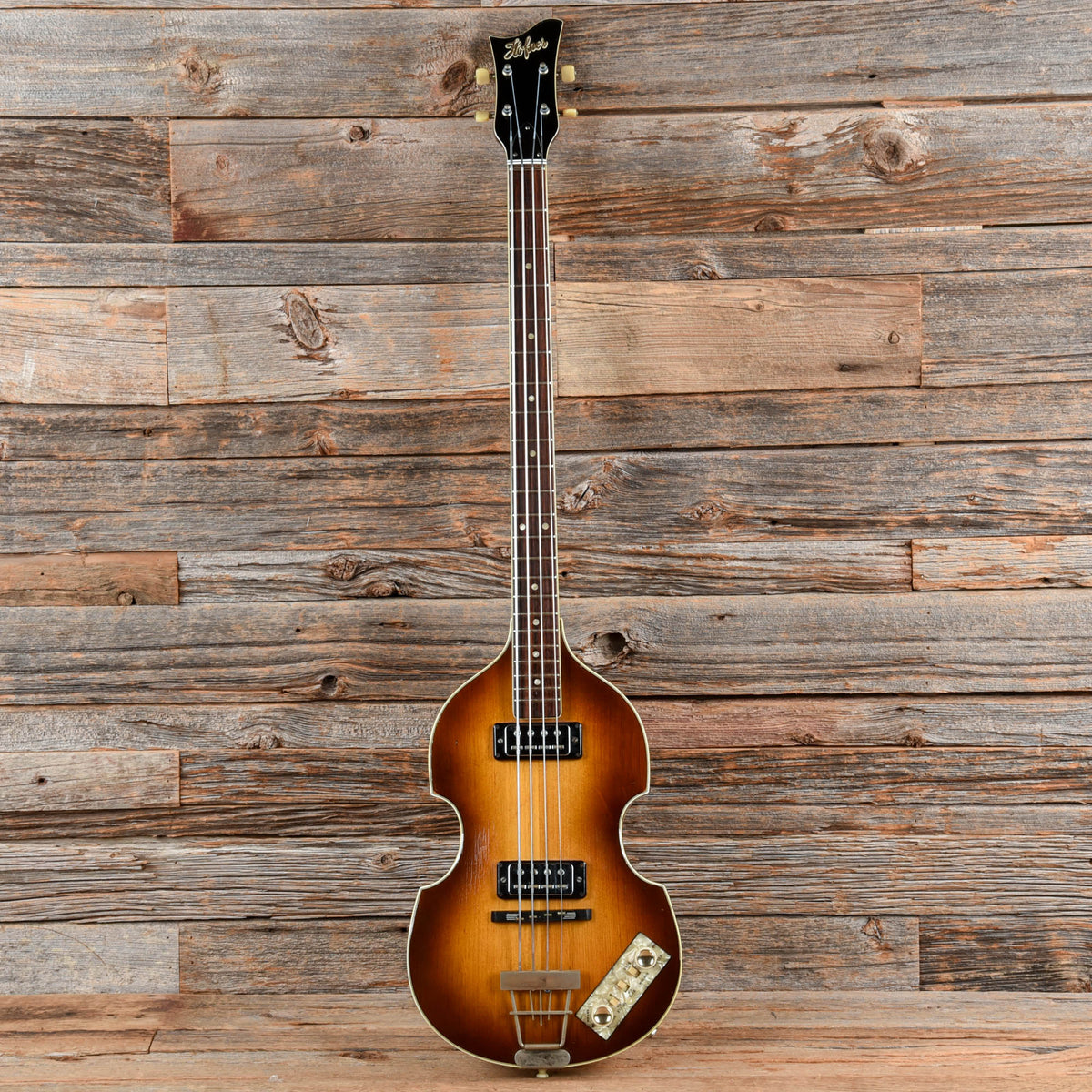 Hofner 500/1 Sunburst 1966 - View 3 | MusicMarket