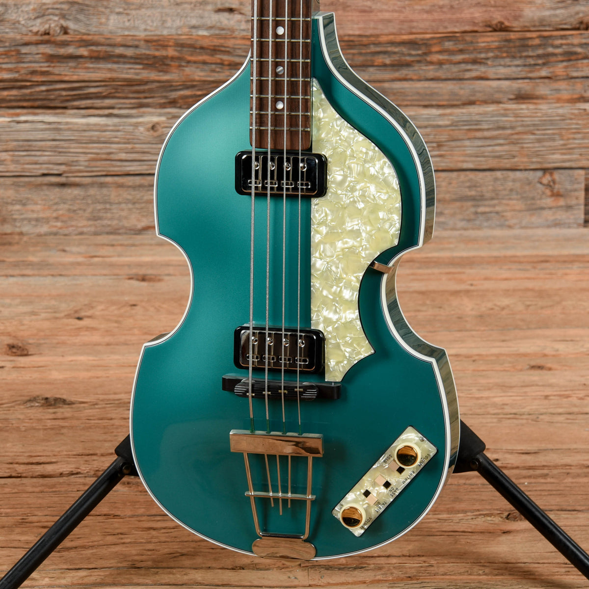 Hofner H500/1-62 Sherwood Green 2022 - View 2 | MusicMarket