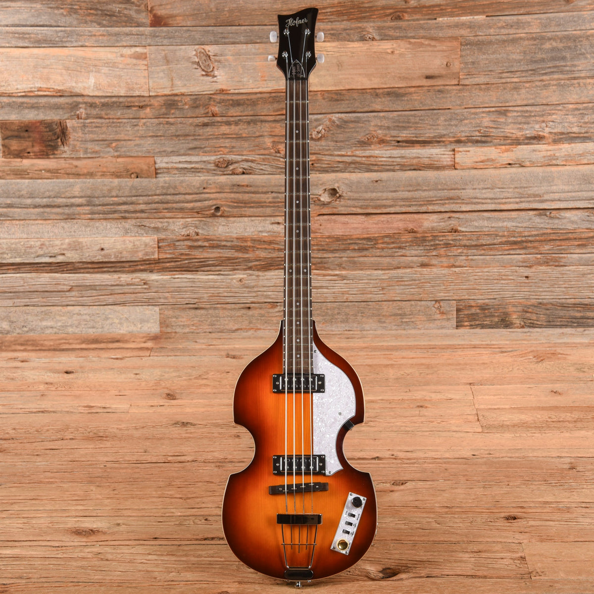 Hofner Ignition Series Violin Bass Sunburst - View 4 | MusicMarket