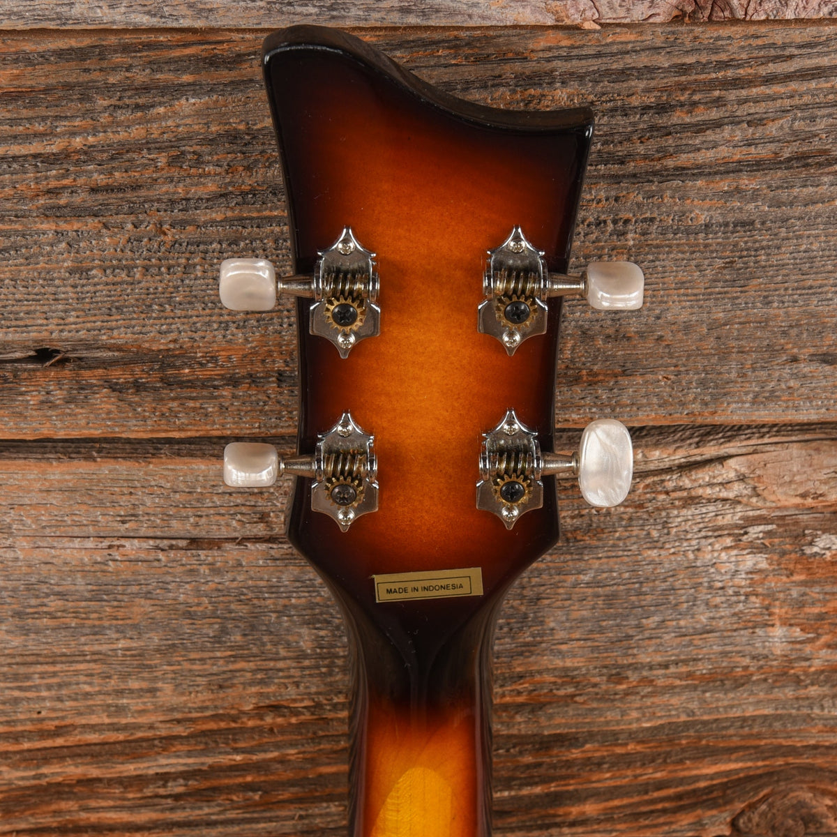 Hofner Ignition Series Violin Bass Sunburst - View 7 | MusicMarket