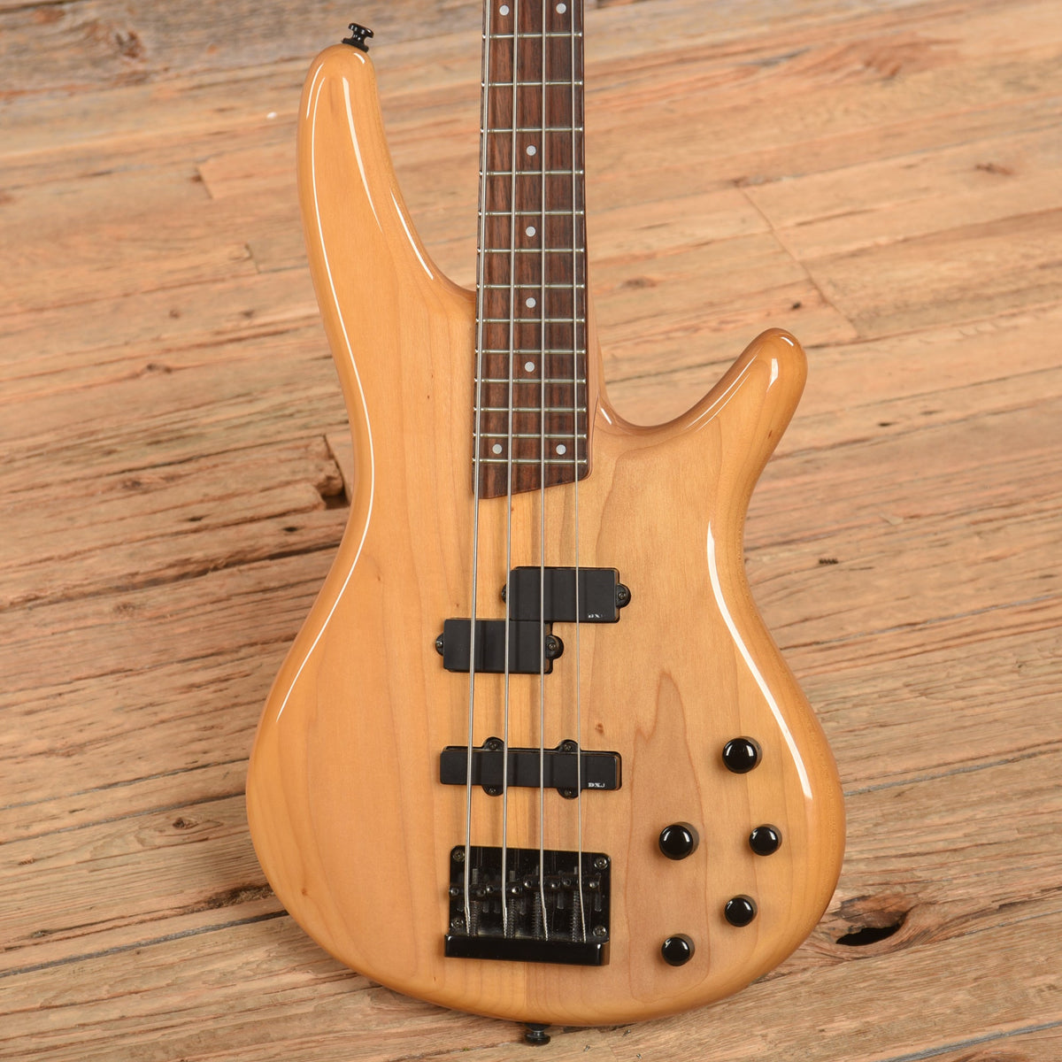Ibanez SR400 Natural - View 2 | MusicMarket