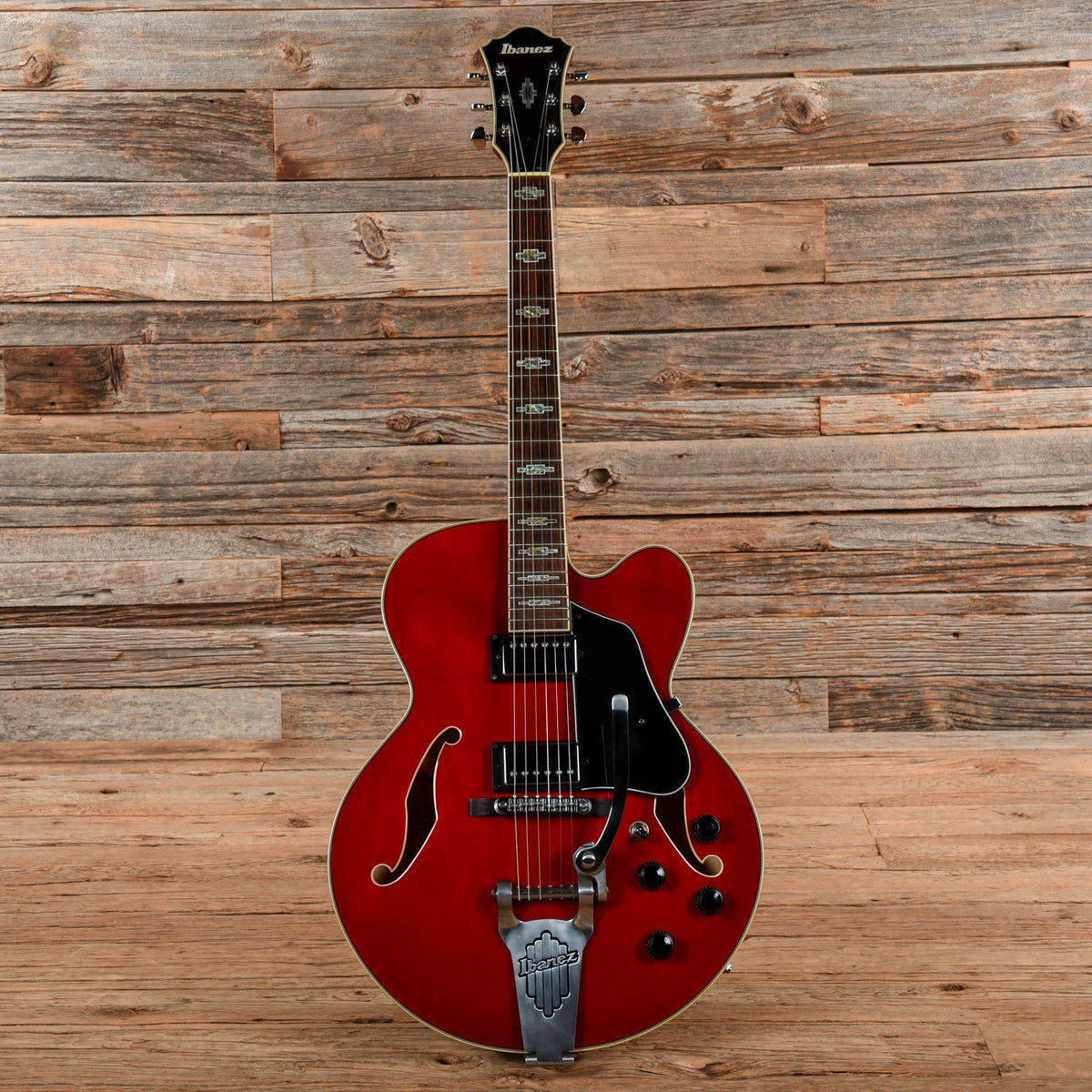 Ibanez AFS75T Artcore Transparent Red 2011 - View 4 | MusicMarket