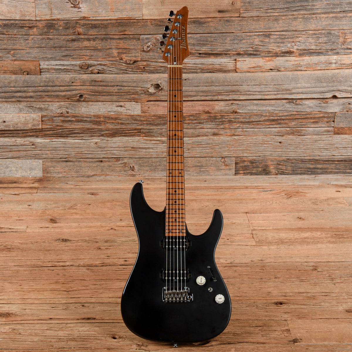 Ibanez AZ2402 Prestige Black 2021 - View 4 | MusicMarket