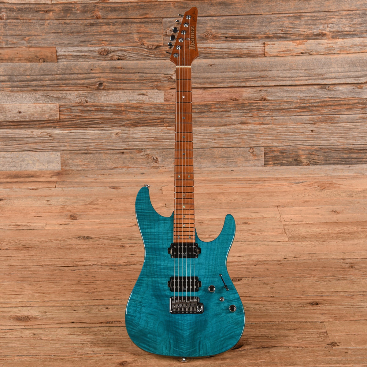 Ibanez MM1 Martin Miller Signature Transparent Aqua Blue 2023 - View 4 | MusicMarket