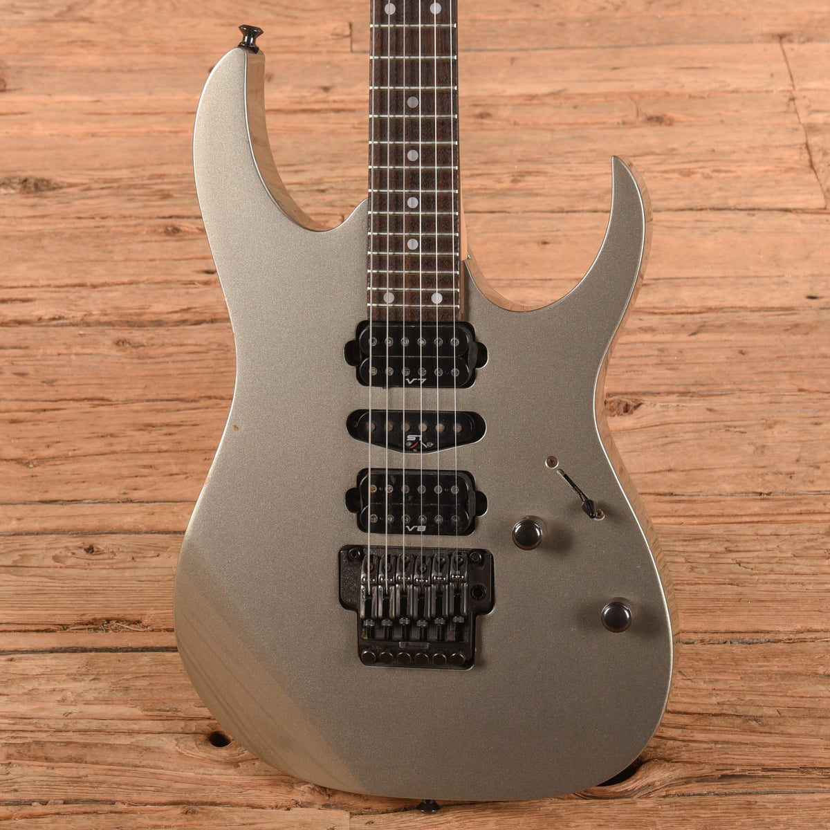 Ibanez RG1570 Prestige Grey Nickel 2002 - View 2 | MusicMarket