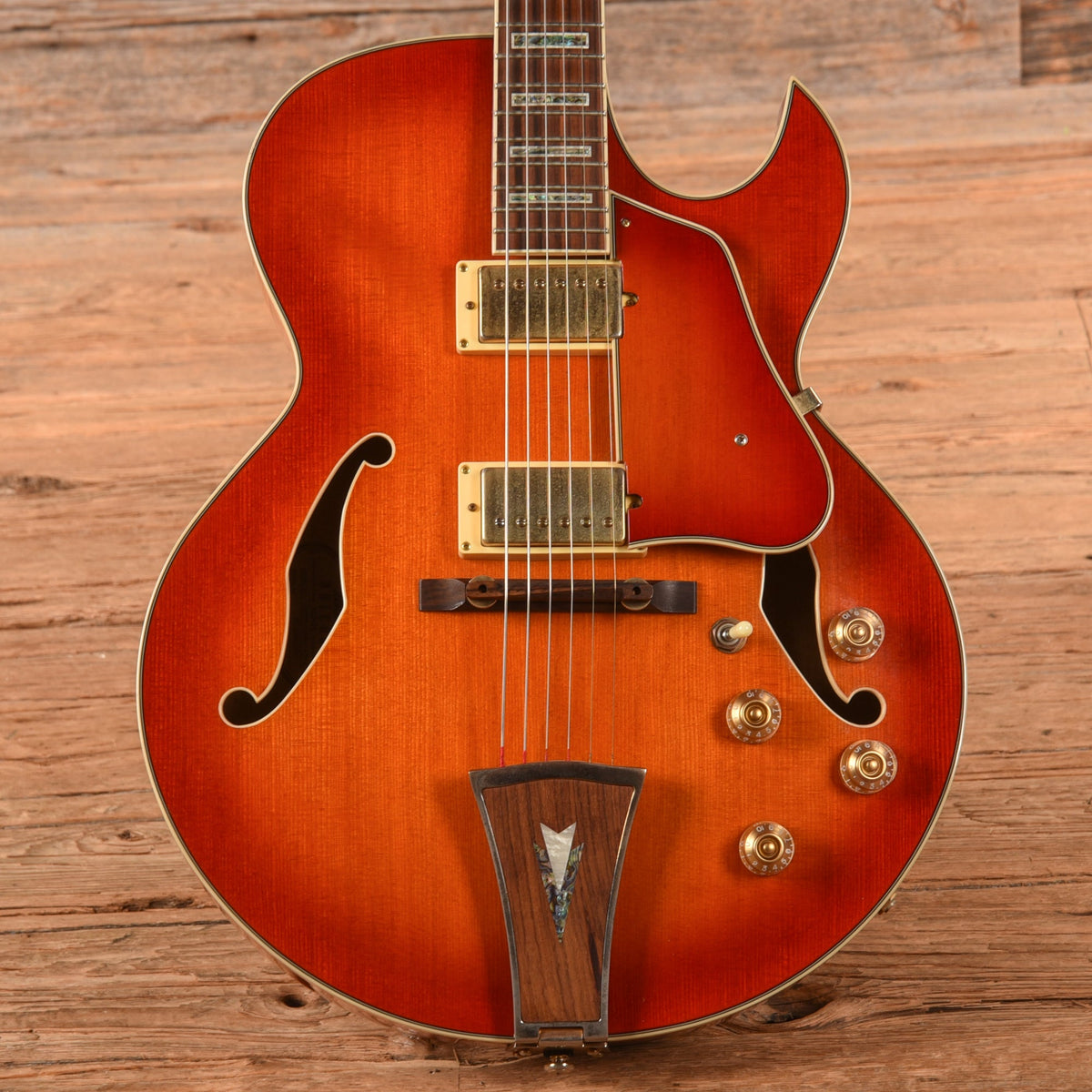Ibanez AK-95 Sunburst - MusicMarket