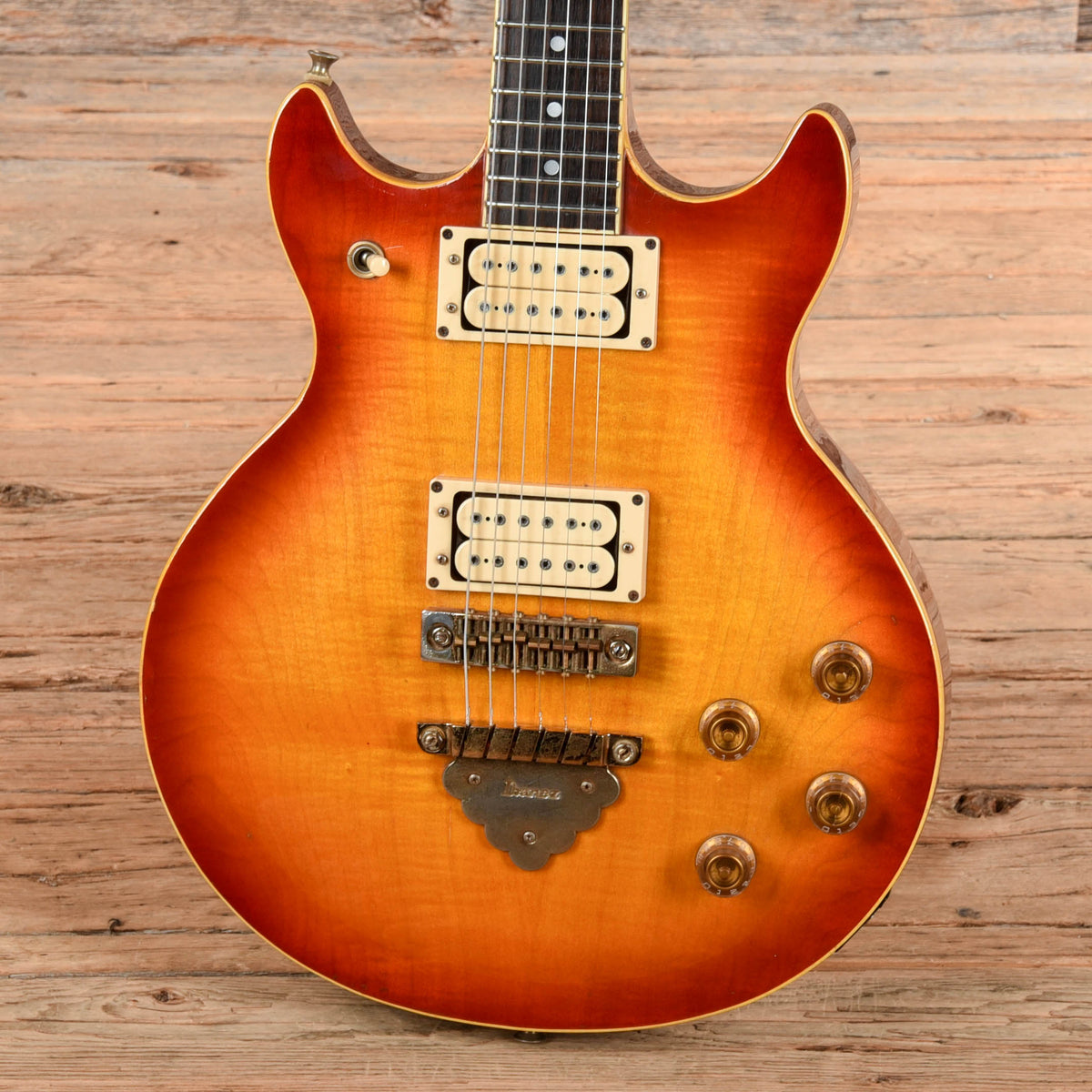 Ibanez AR100 Artist Cherry Sunburst 1980 - View 2 | MusicMarket