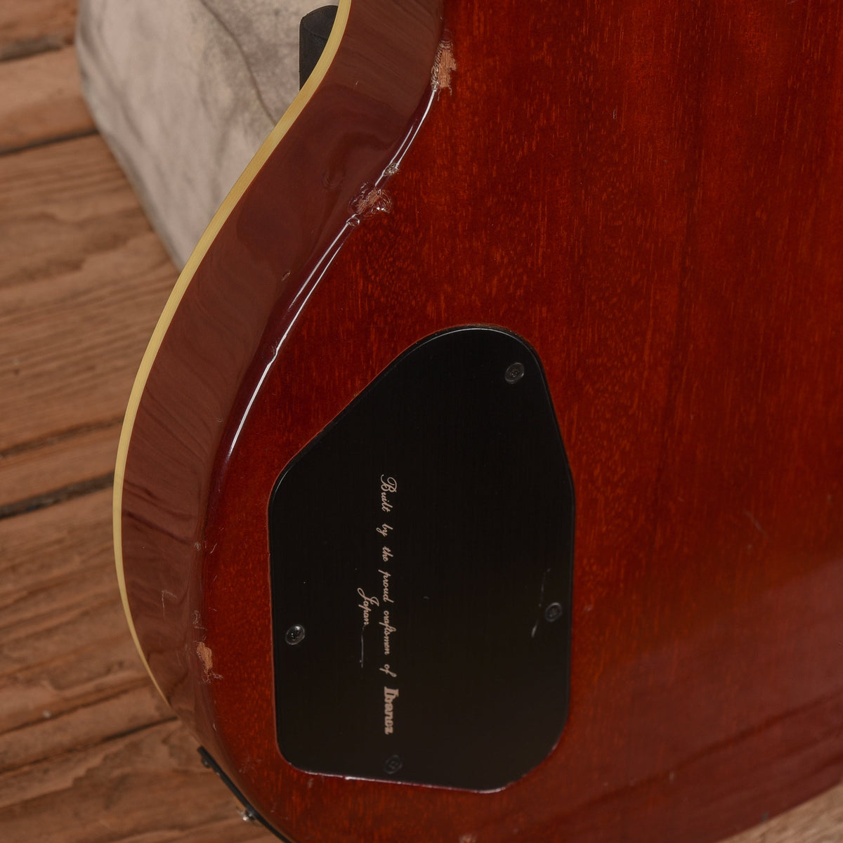 Ibanez AR100 Artist Sunburst 1981 - View 11 | MusicMarket