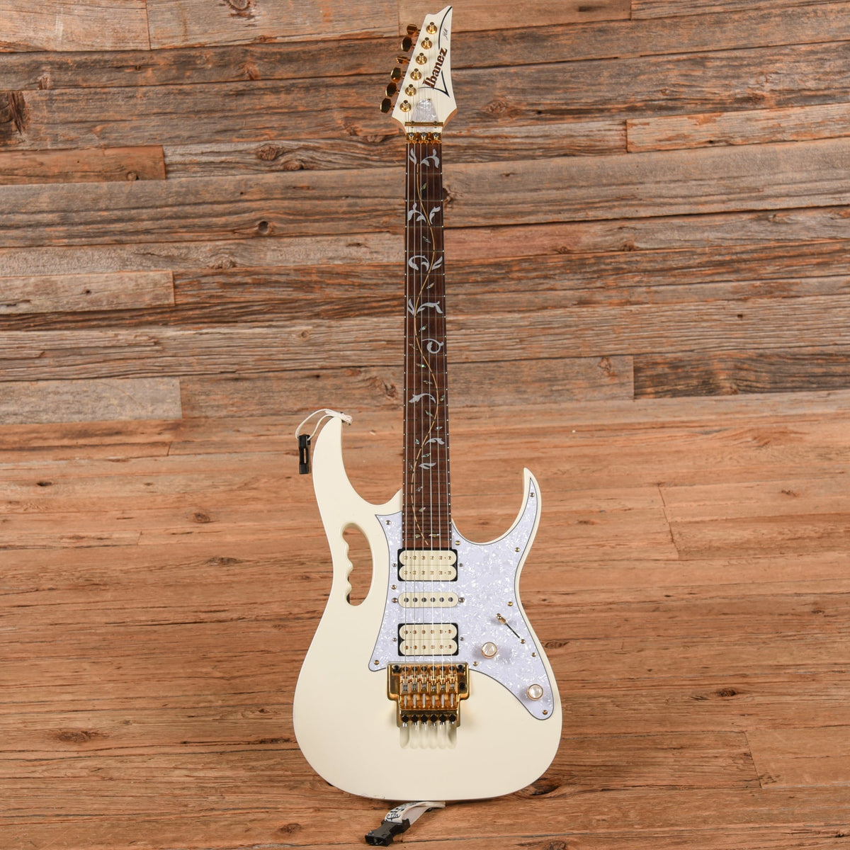 Ibanez JEM7V White 2010 - View 4 | MusicMarket