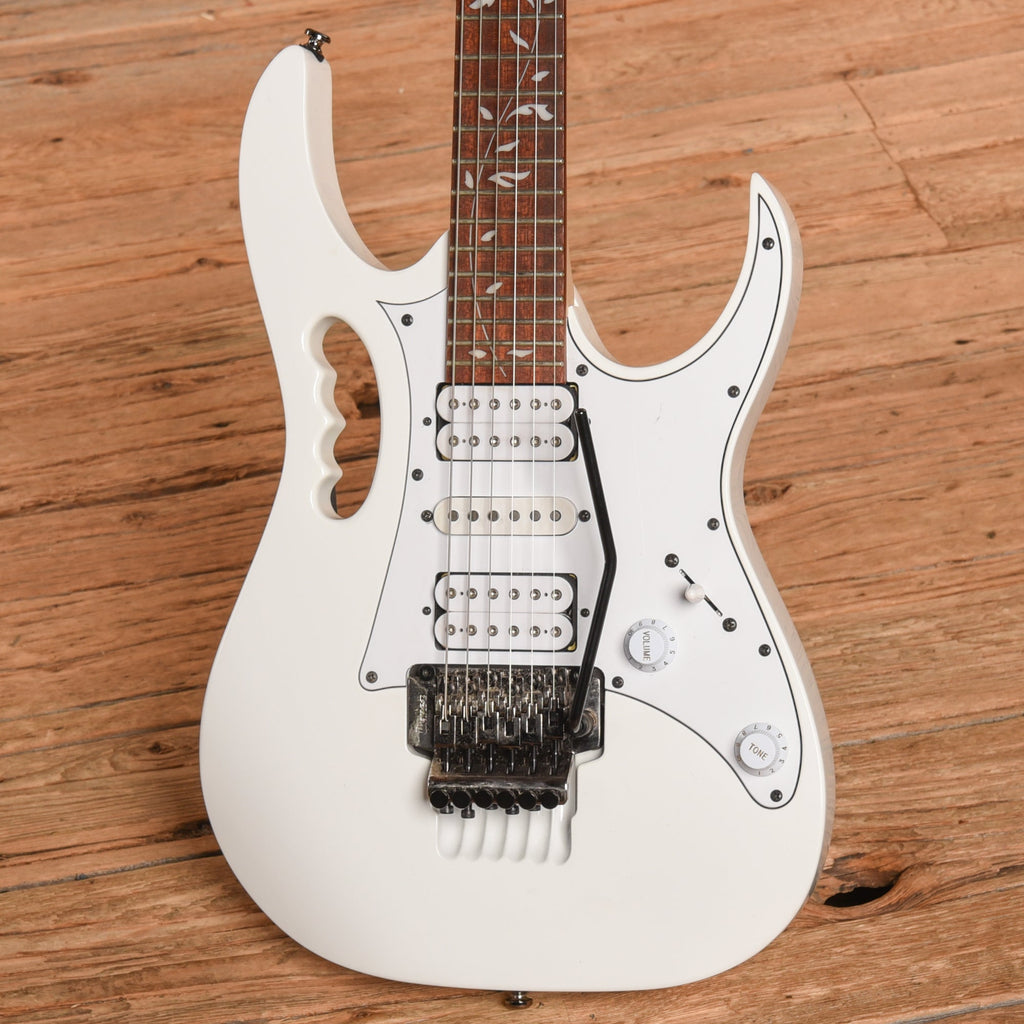 Ibanez JEMJR Steve Vai JEM Junior White 2019 - View 2 | MusicMarket