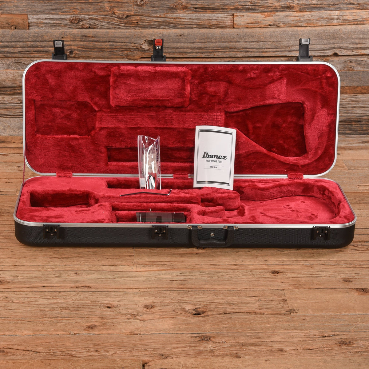 Ibanez LM1 Luca Mantovanelli Signature Luna White 2024 - View 9 | MusicMarket