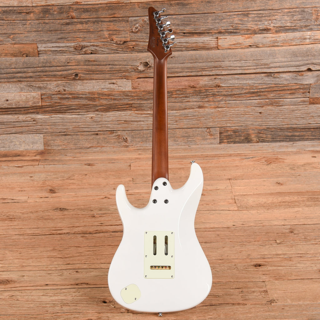 Ibanez LM1 Luca Mantovanelli Signature Luna White 2024 - View 5 | MusicMarket