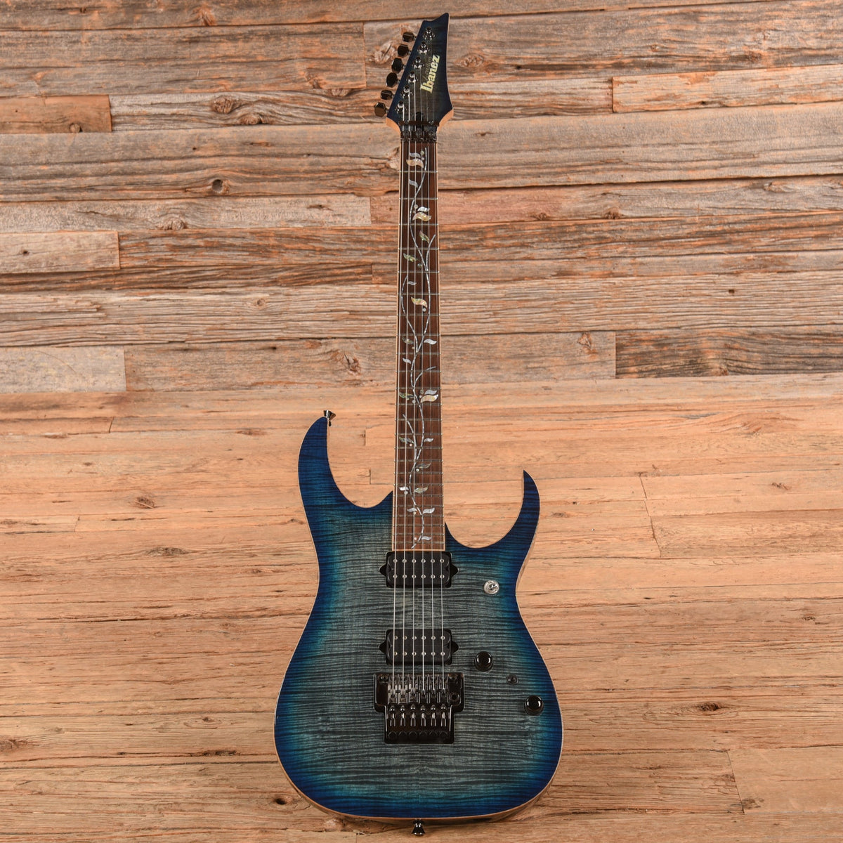 Ibanez RG8520 Sodalite 2019 - View 4 | MusicMarket