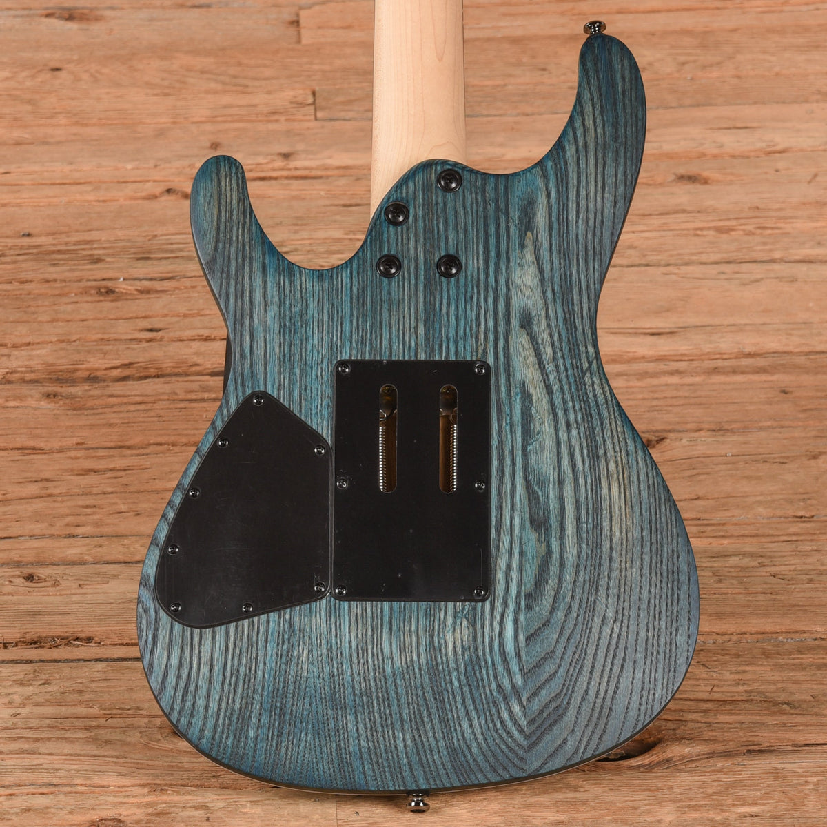 Ibanez S520AH Cosmic Blue Stain - View 3 | MusicMarket