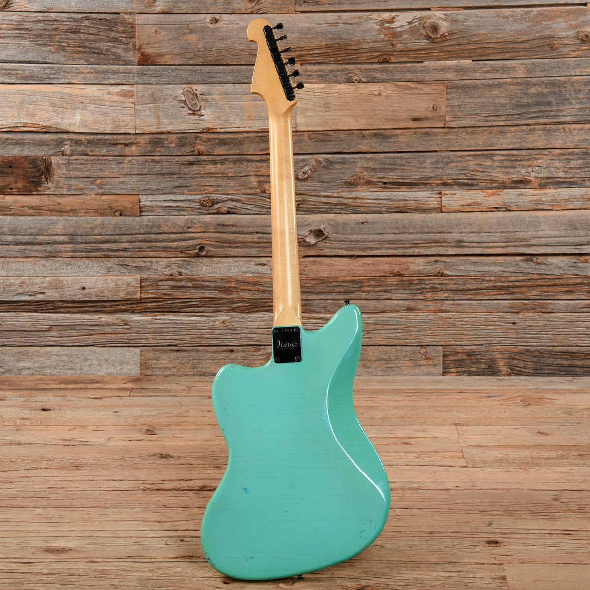 Iconic 62JM Seafoam Green - View 5 | MusicMarket