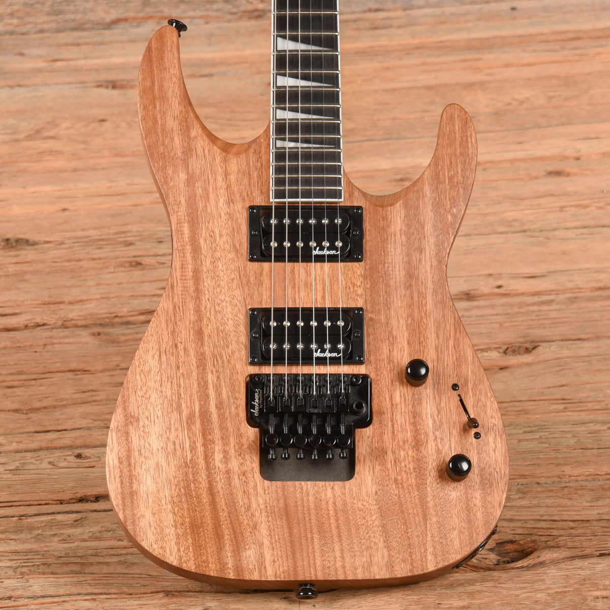Jackson JS32 DKA Natural 2019 - MusicMarket