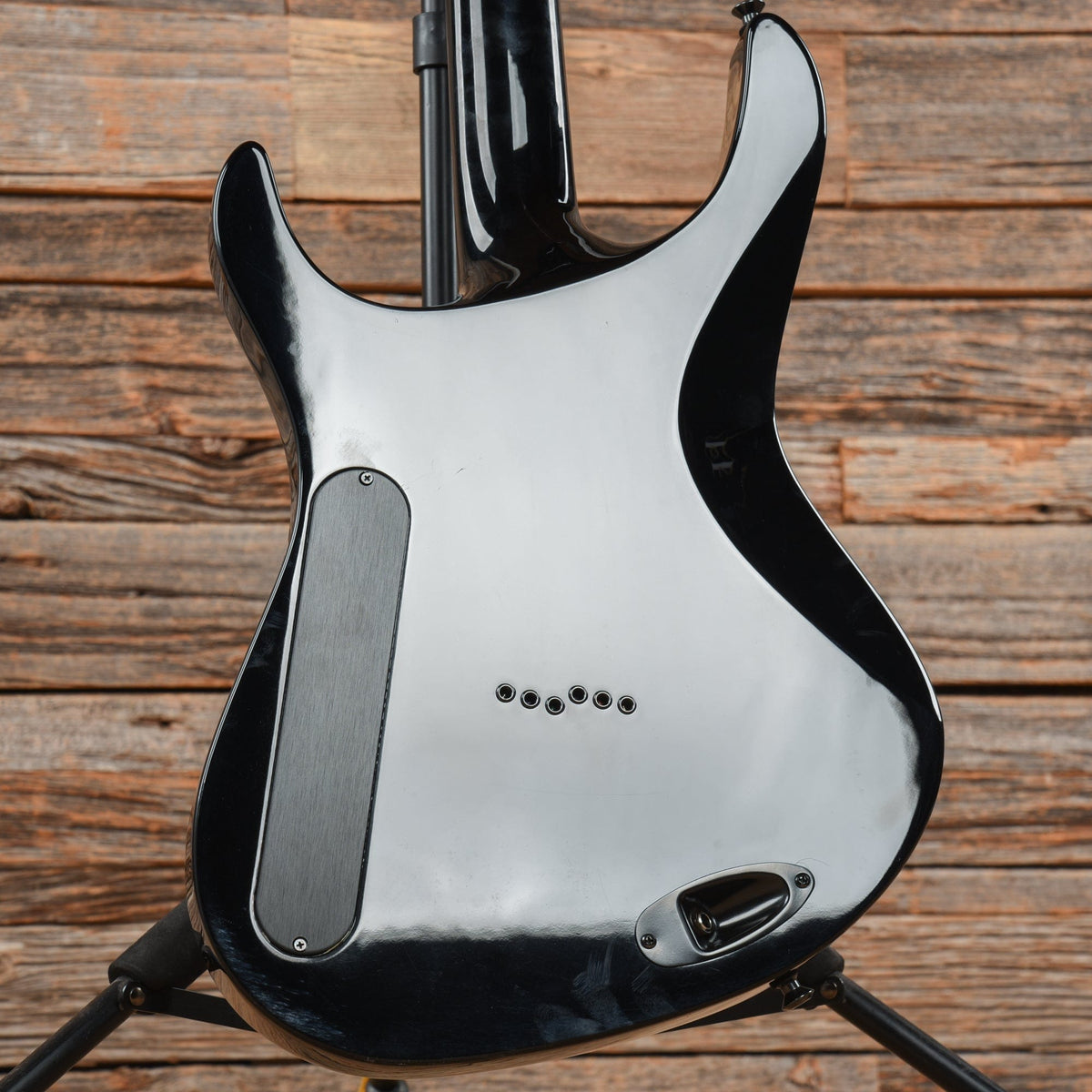 Jackson Pro Series Chris Broderick Signature Soloist HT6 Black - View 8 | MusicMarket