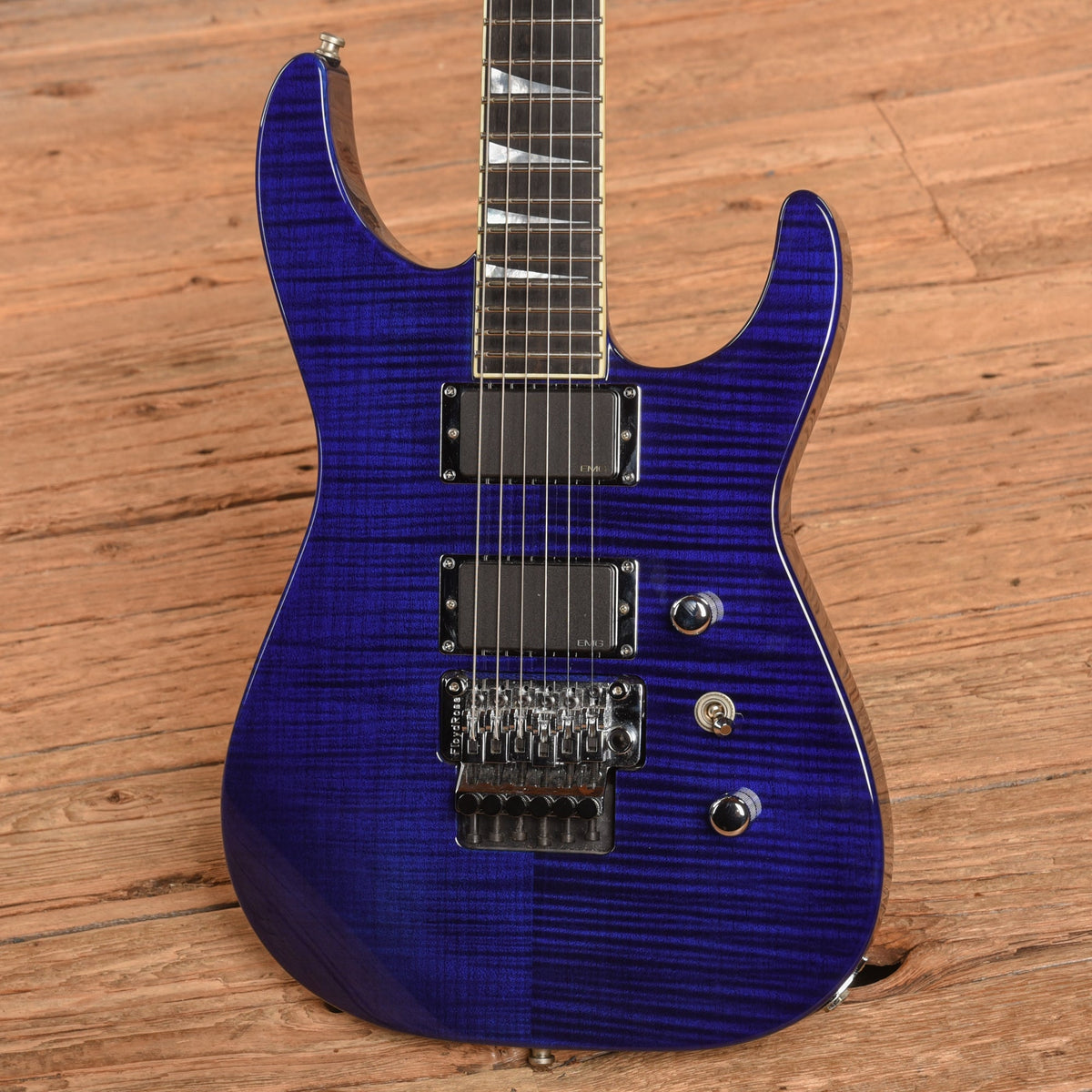 Jackson USA Select Soloist SL2H Transparent Blue - View 2 | MusicMarket