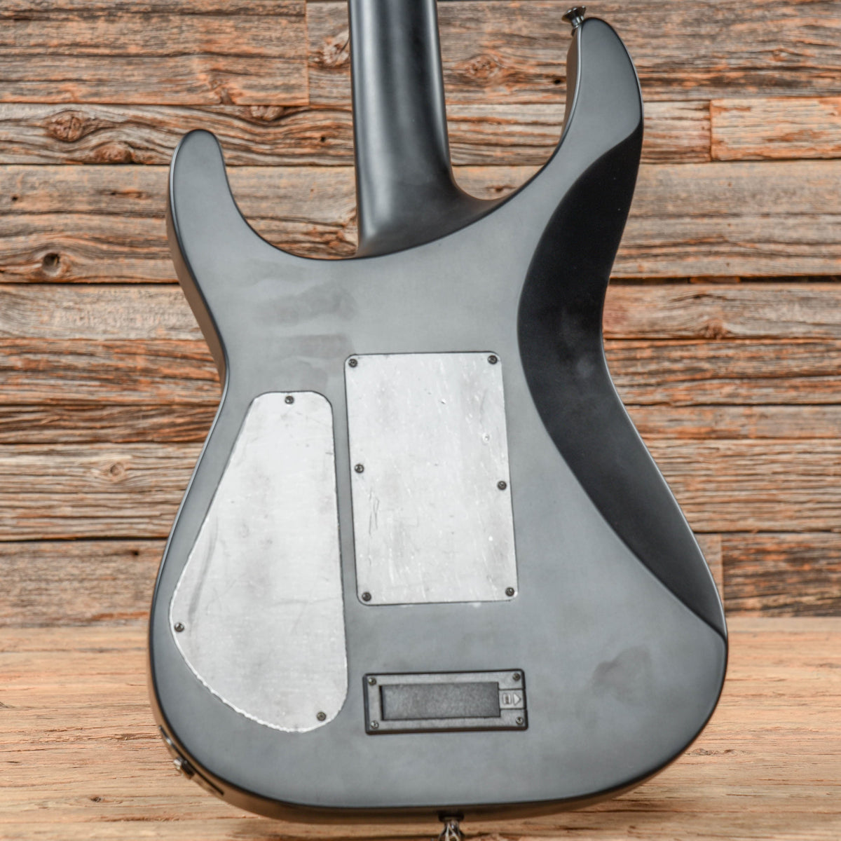 Jackson X Series Soloist SLX DX Winter Camo - View 9 | MusicMarket
