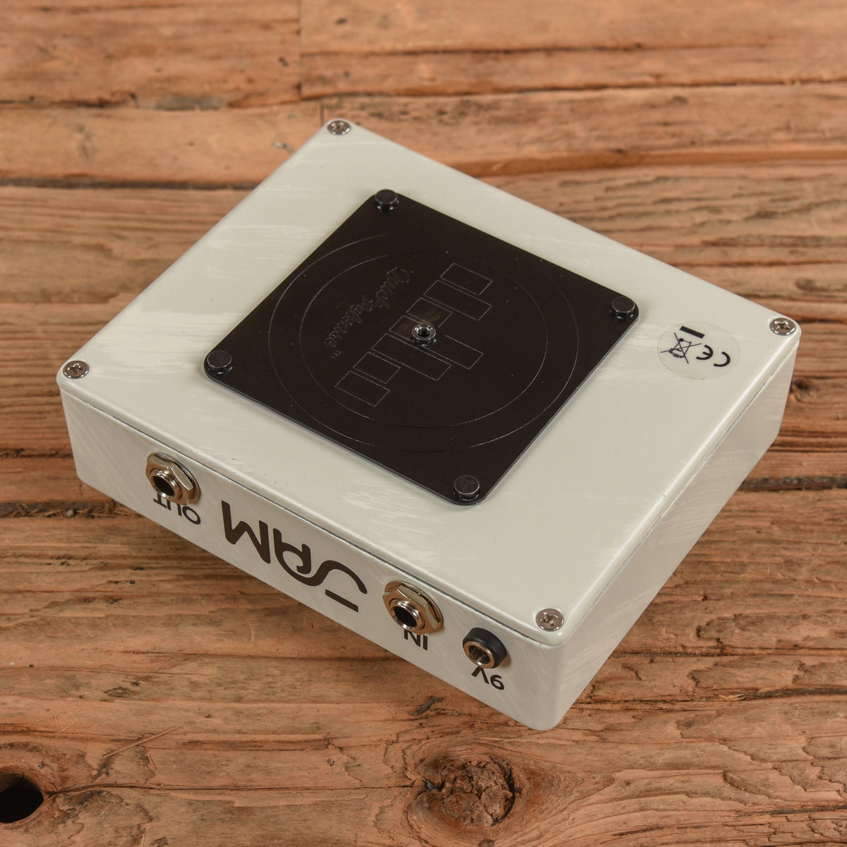 JAM Pedals Delay Llama Xtreme - View 2 | MusicMarket