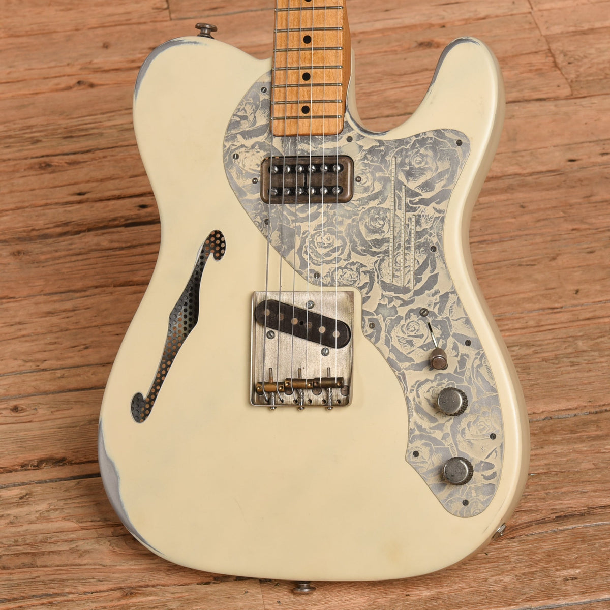 James Trussart Steelcaster Deluxe White 2015 - View 2 | MusicMarket