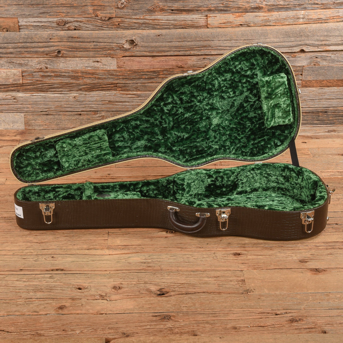 James Trussart Resonator - John Oates - View 9 | MusicMarket