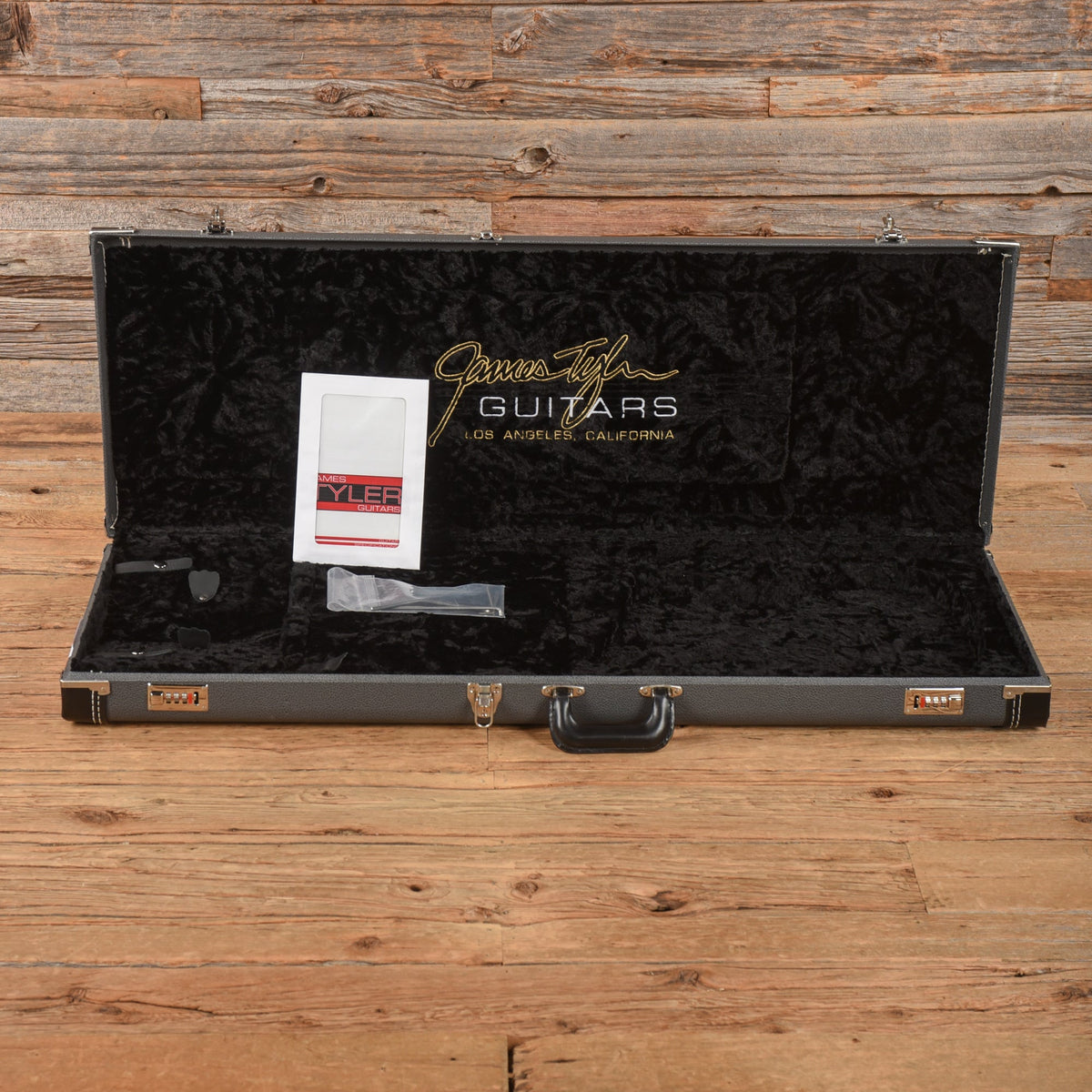 James Tyler Black Classic Black 2017 - View 9 | MusicMarket