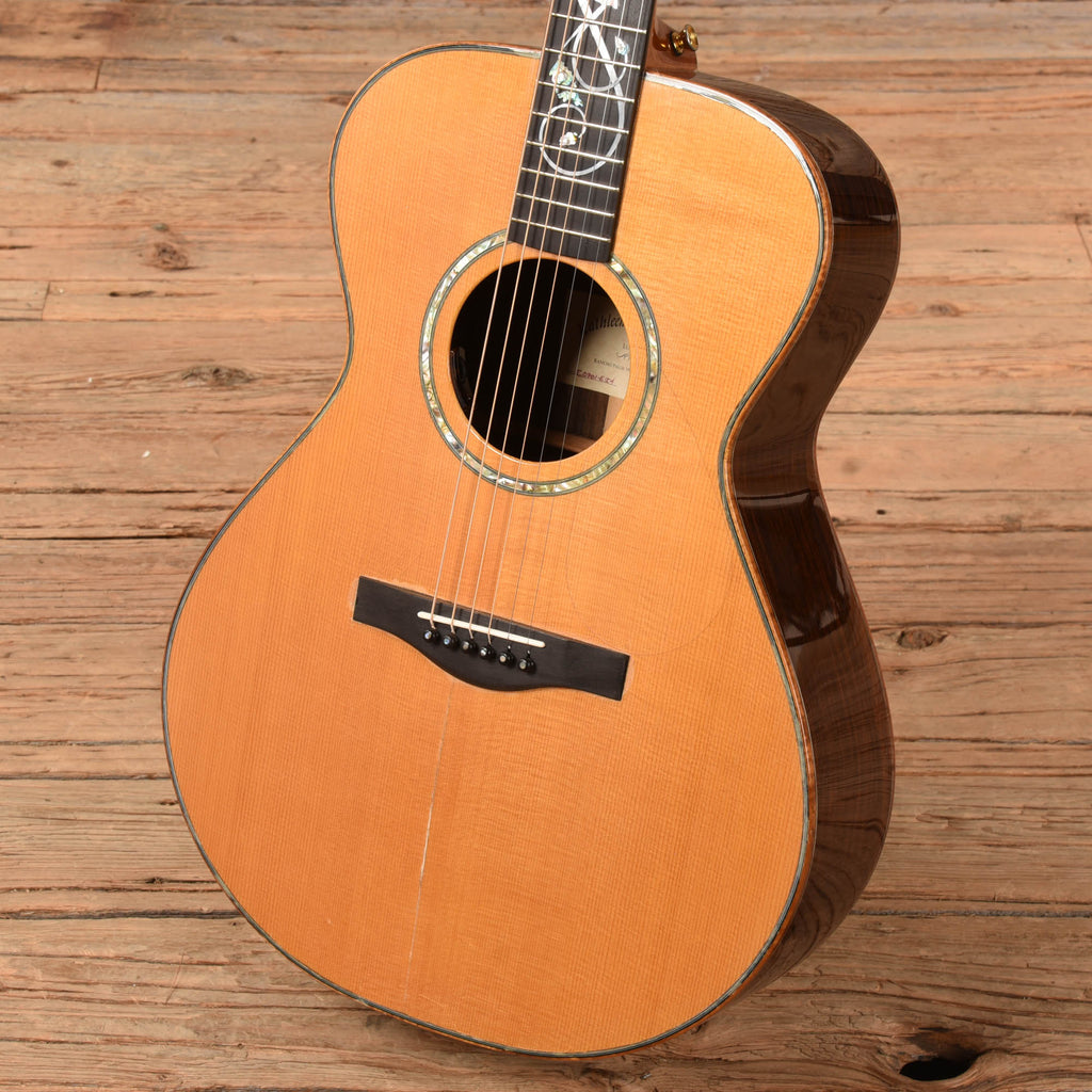 Kathy Wingert OM Spruce/Mastergrade EIR Natural 2001 - View 2 | MusicMarket