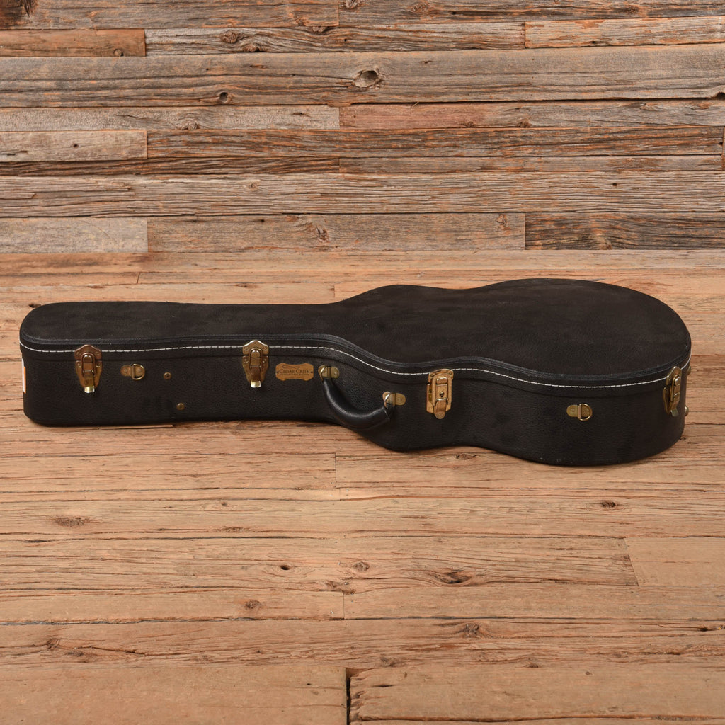 Kathy Wingert OM Spruce/Mastergrade EIR Natural 2001 - View 10 | MusicMarket