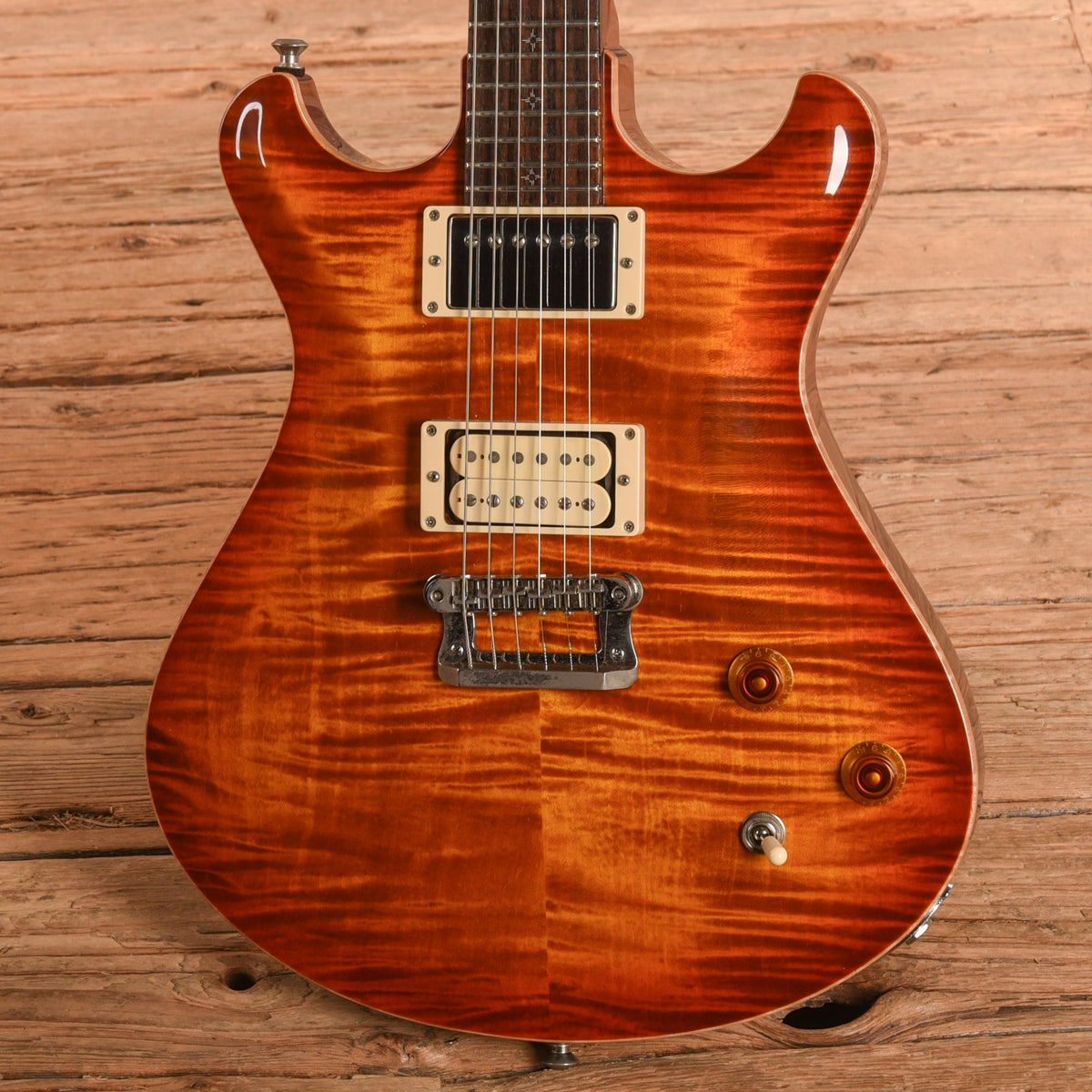 Knaggs Keya Sunburst - View 2 | MusicMarket