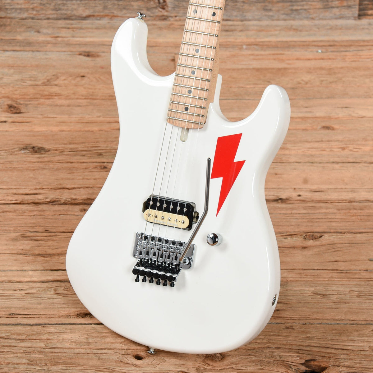 Kramer "1984" Pacer White 2018 - View 2 | MusicMarket