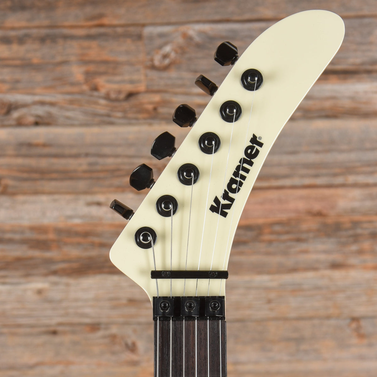 Kramer Historic Series '83 Baretta White 2023 - View 6 | MusicMarket