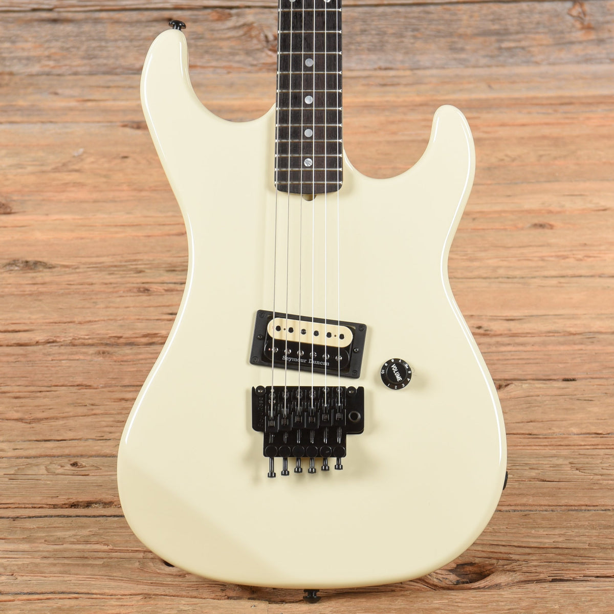Kramer Historic Series '83 Baretta White 2023 - MusicMarket
