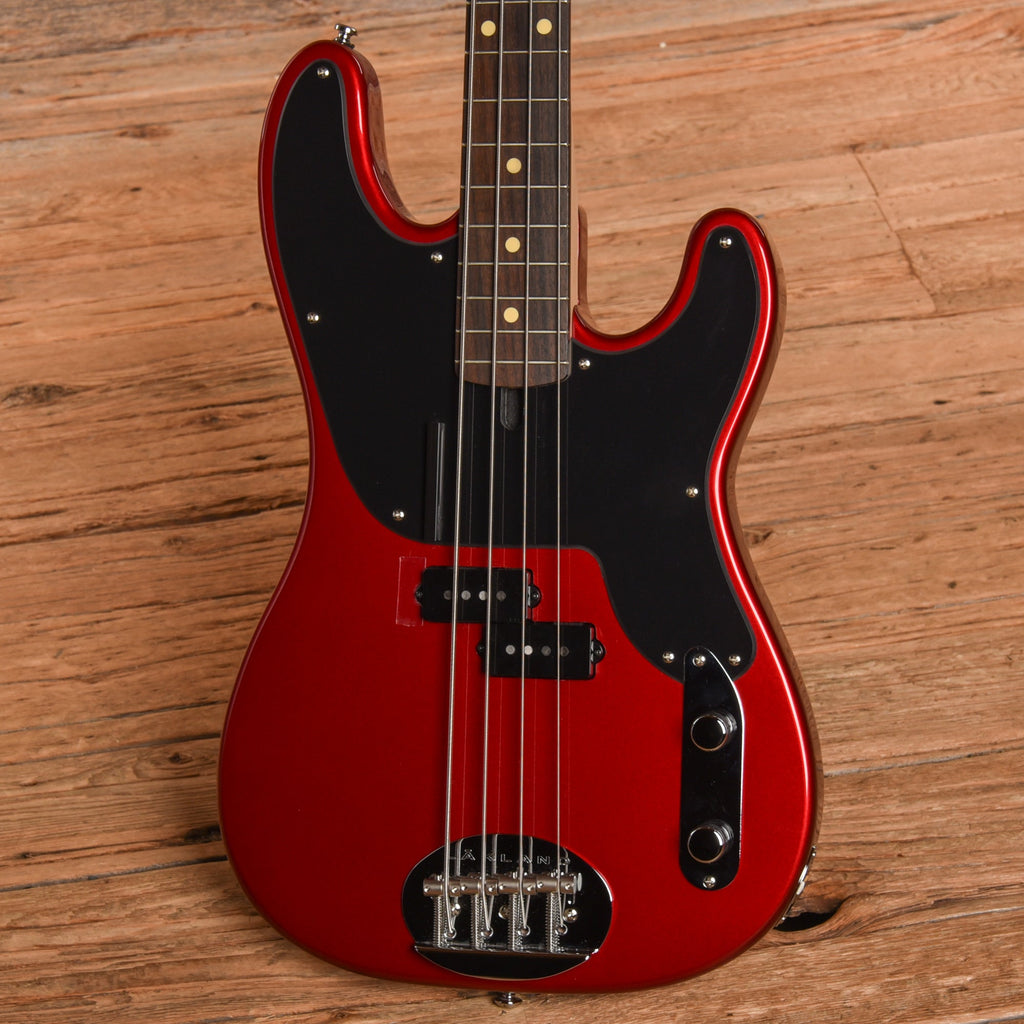 Lakland Skyline 44-51 Candy Apple Red - View 2 | MusicMarket