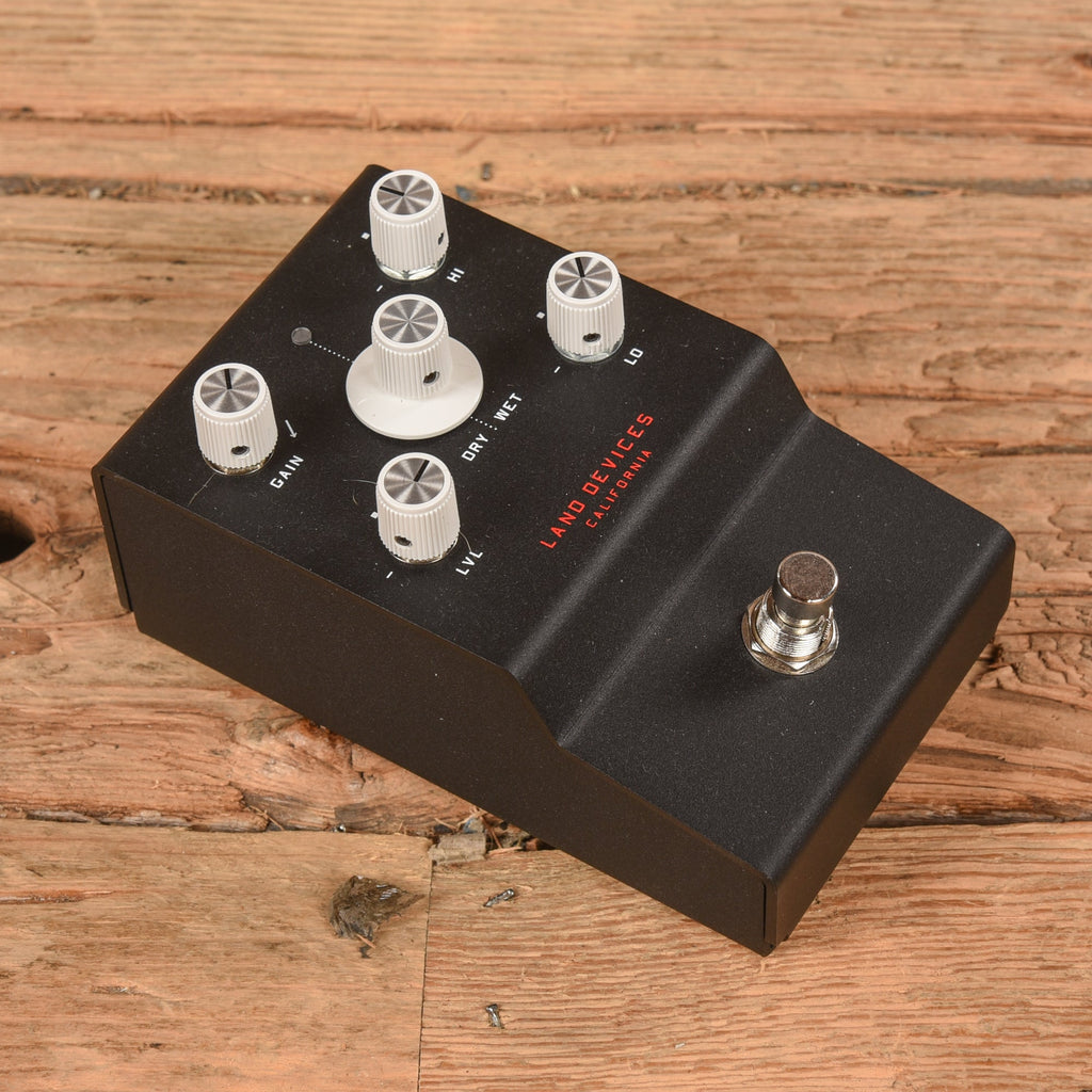 Land Devices Hunter Stereo Distortion - MusicMarket